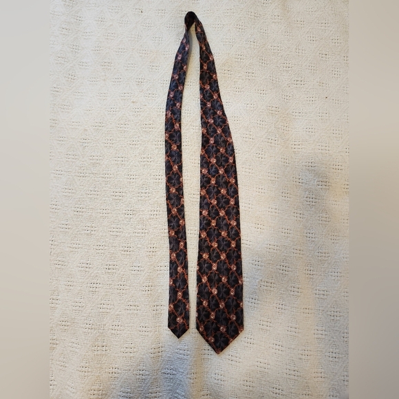 Vintage NWT Valentino Cravette Silk Tie - Picture 1 of 6